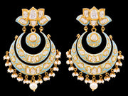 Let Kundan Jewelry And Meenakari Speak For Itself