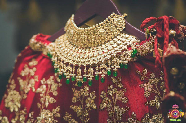 How To Choose Jewelry With Different Outfits