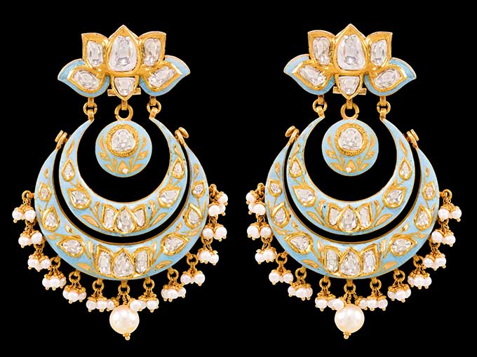 Let Kundan Jewelry And Meenakari Speak For Itself