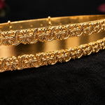 Peacock Emerald Stone Traditional Vaddanam Hip Belt with Pearls