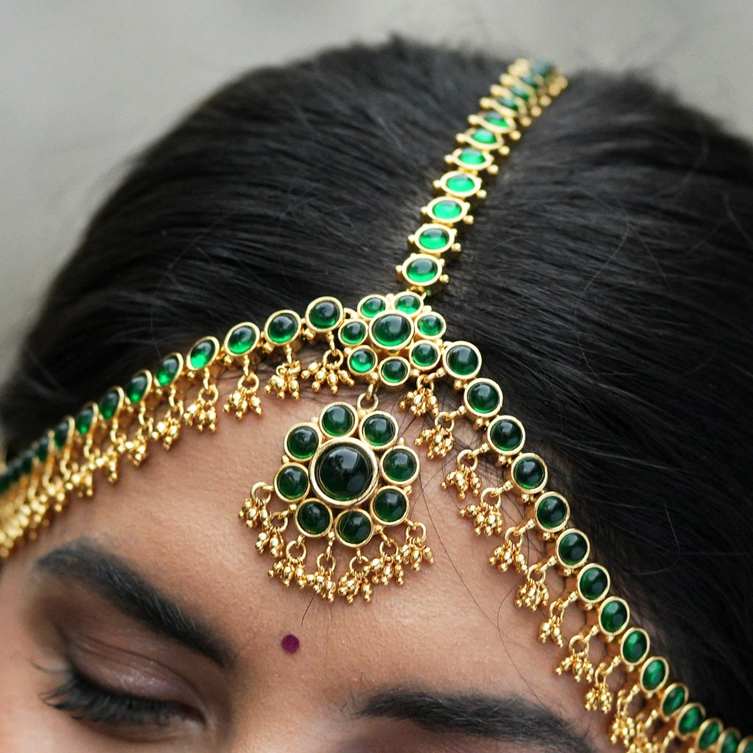 Gold Finished Emerald Stone Bridal Matha Patti Design
