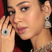 Be Outstanding - Emerald Ring Design