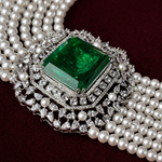 Emerald Pearl Choker Necklace with Diamond Look Pendant in Gold Polish