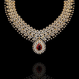 Elegant Diamond Look Heavy Bridal South Indian Necklace