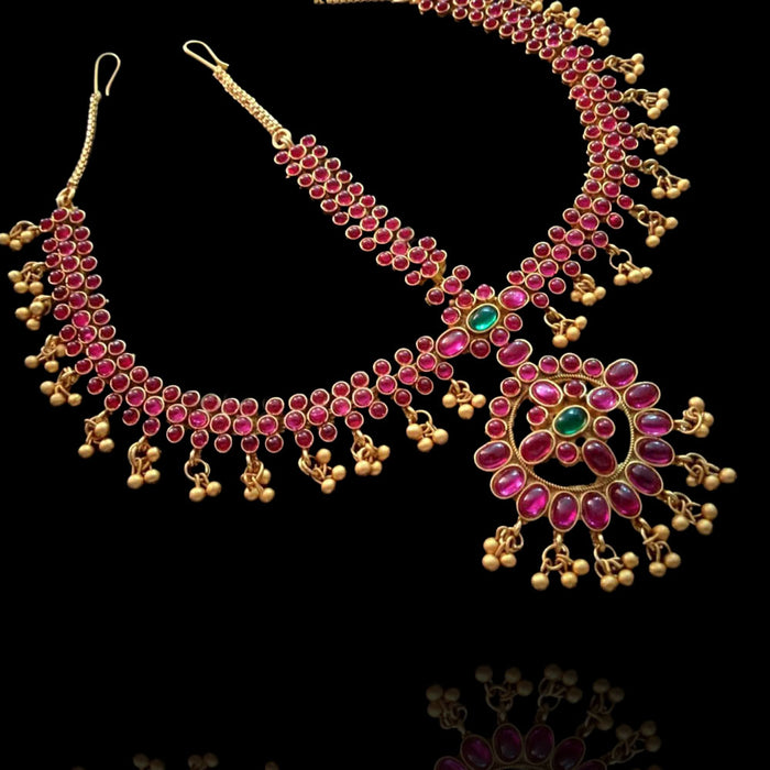 Gold plated Kemp Stone Bridal Matha Patti Nethichutti Design