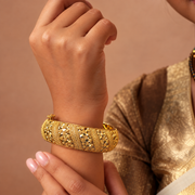 Bengali Karigari Gold Finish Kada Bangle with Intricate Detailing