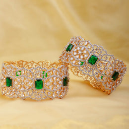 Regal Emerald Radiance Diamond Look Kada Bangle