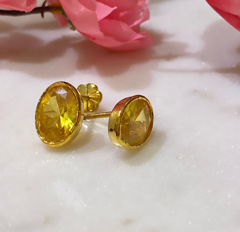 Yellow tops