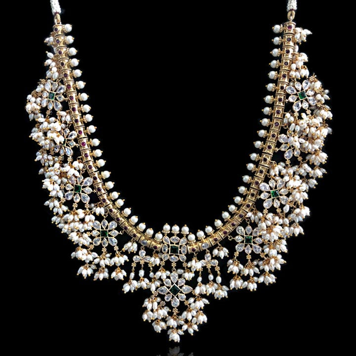 Air of Grace - Sneha Rateria Store
