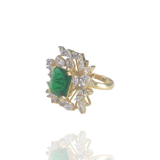 emerald stone ring