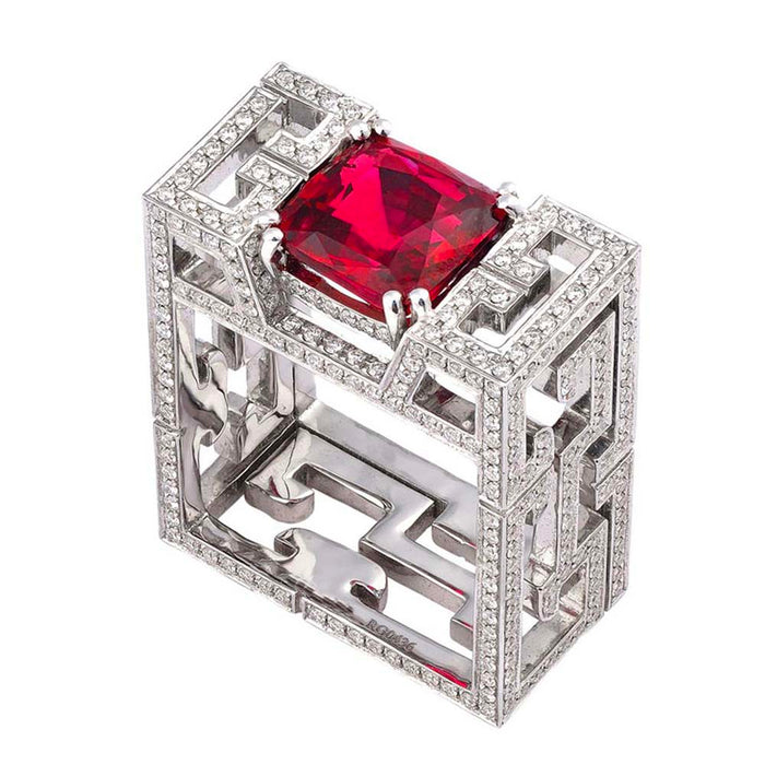 Make a statement with this ring