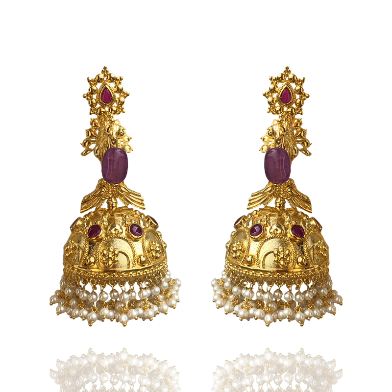 Gleaming & Flaunting - Sneha Rateria Store